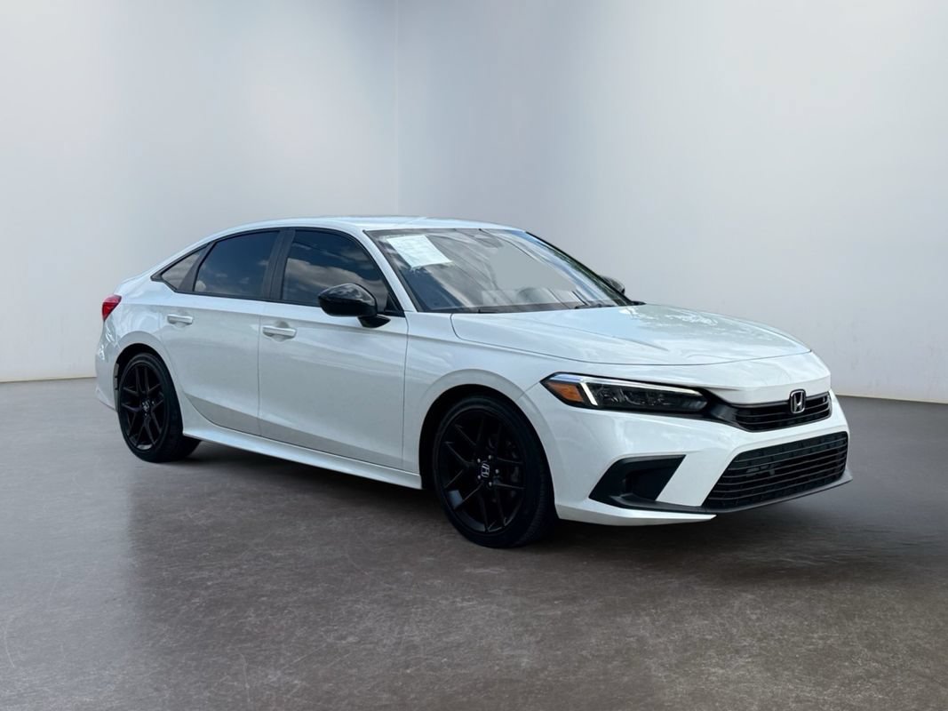 Used 2024 Honda Civic Sport image 3