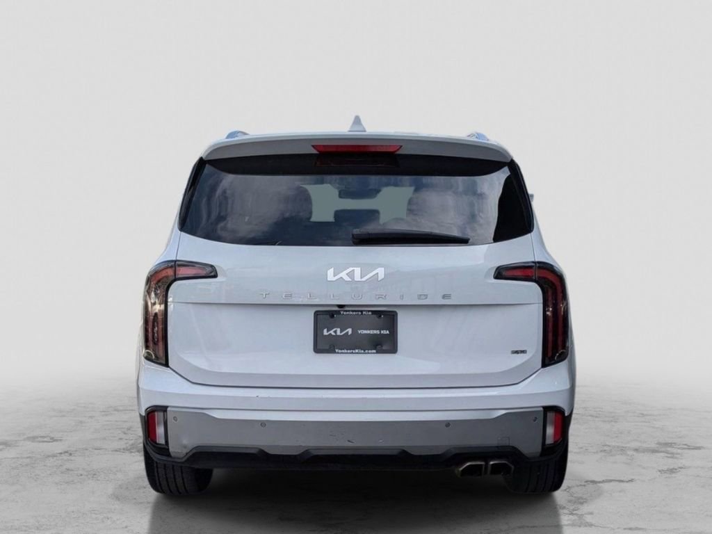 Certified 2023 Kia Telluride EX w/ EX Captain's Chair Package image 7