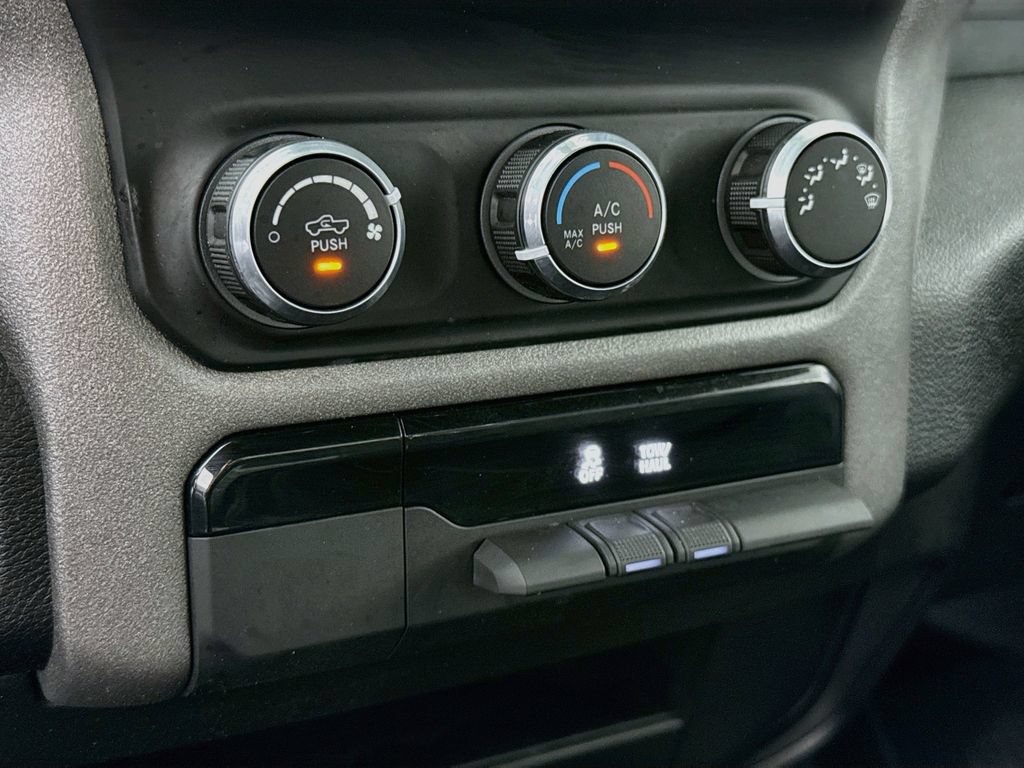 Used 2022 RAM 3500 Tradesman AWD/4WD image 8