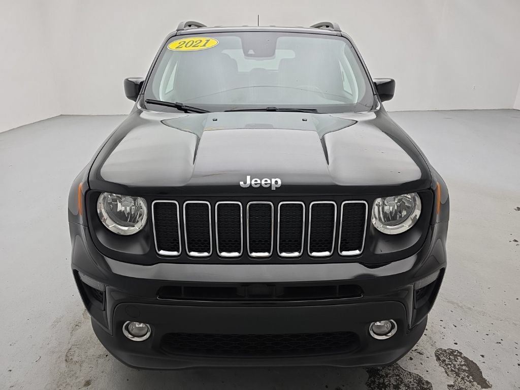 Used 2021 Jeep Renegade Latitude w/ Convenience Group AWD/4WD image 5