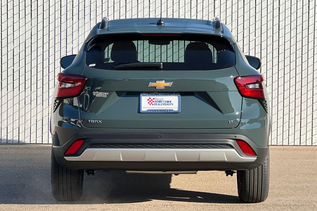 New 2026 Chevrolet Trax LT w/ Driver Confidence Package image 5