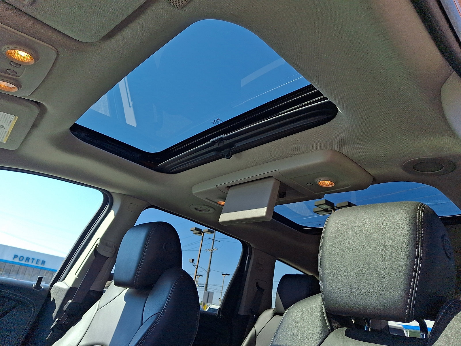 Used 2016 Chevrolet Traverse LTZ w/ LPO, 'HIT The Road' Package image 15