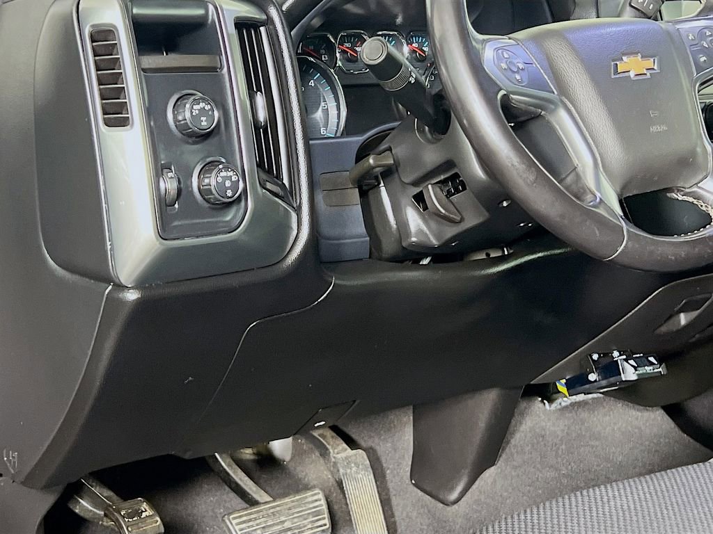 Used 2018 Chevrolet Silverado 1500 LT w/ All Star Edition image 10
