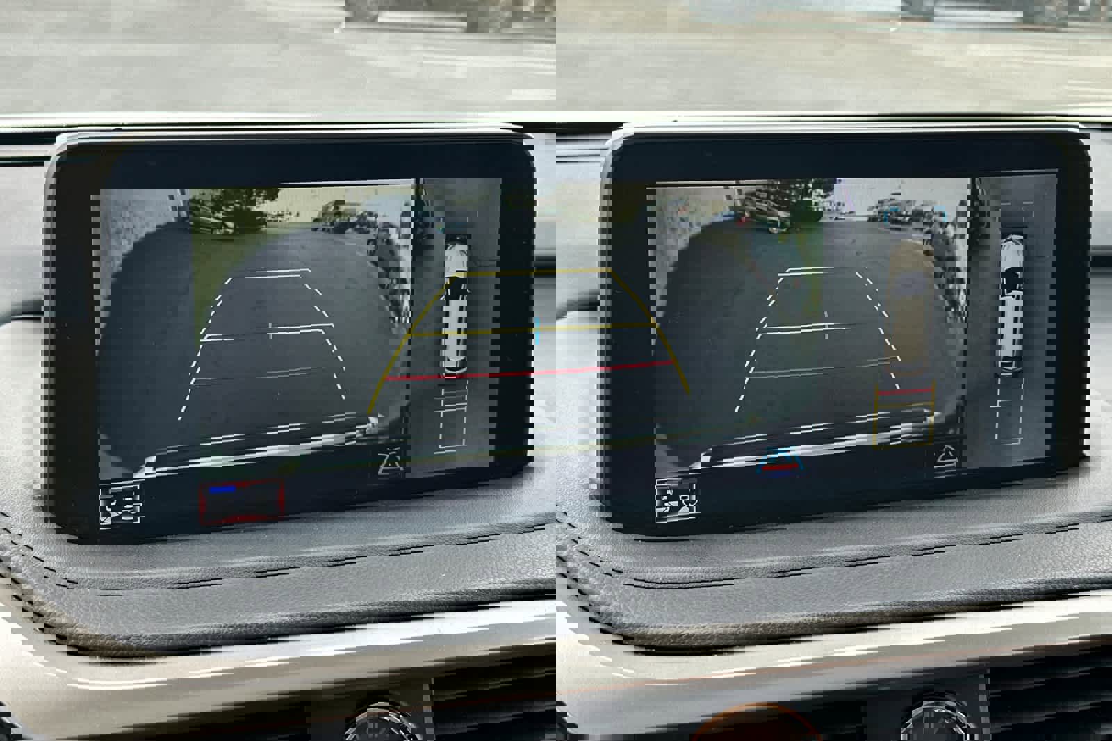 Certified 2022 Lexus RX 450h AWD w/ Premium Package image 22