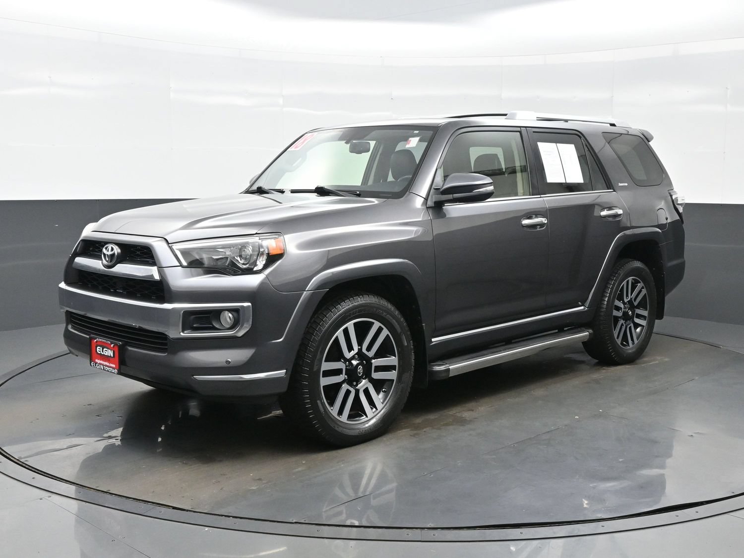 Used 2018 Toyota 4Runner Limited AWD/4WD image 2