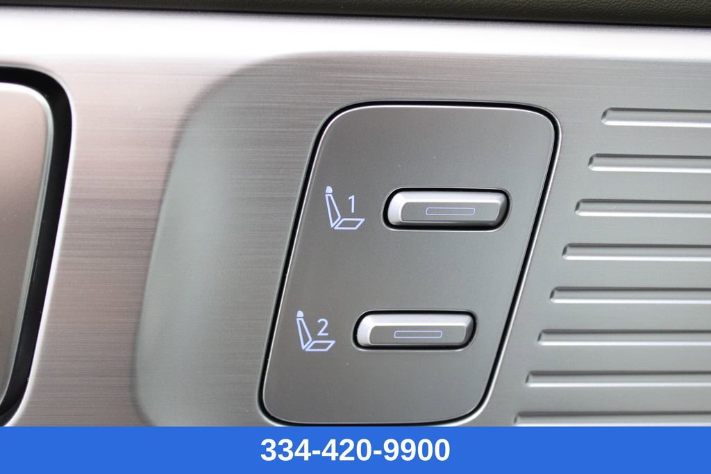 Used 2025 Hyundai Santa Fe Calligraphy image 18