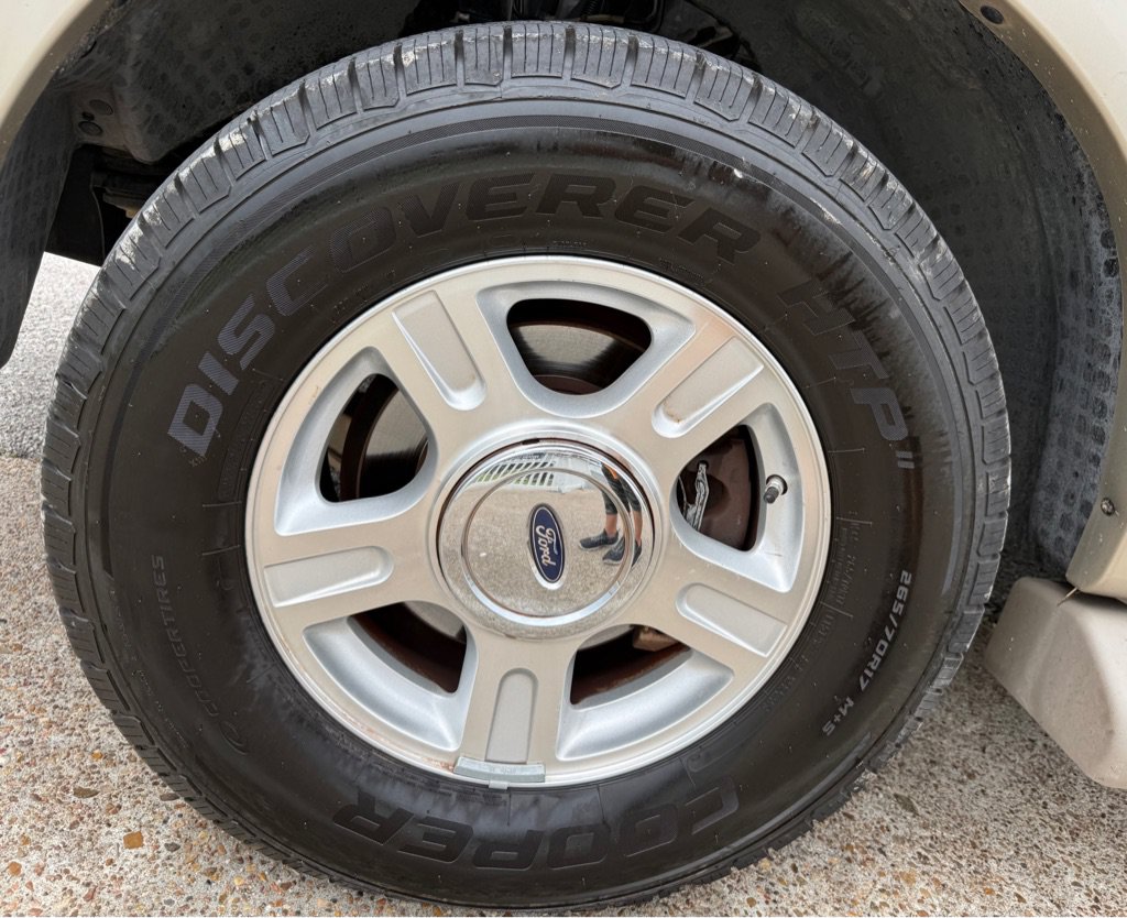 Used 2005 Ford Expedition Eddie Bauer RWD image 23