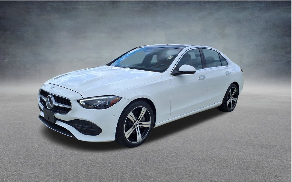 Used 2025 Mercedes-Benz C 300 Sedan image 3