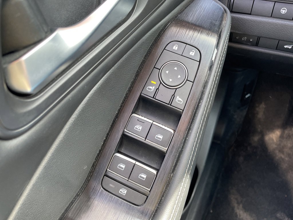 Used 2023 Nissan Rogue SL w/ SL Premium Package AWD/4WD image 25
