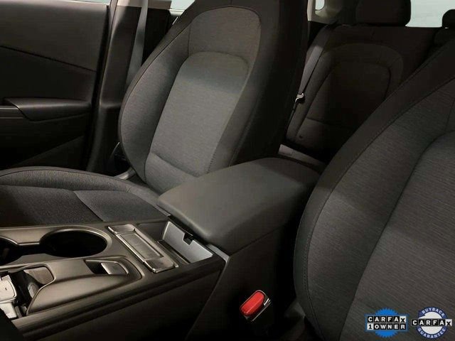 Used 2023 Hyundai Kona SE w/ Cargo Package image 61