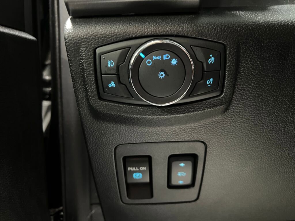 Used 2018 Ford F150 XLT w/ Equipment Group 301A Mid image 12