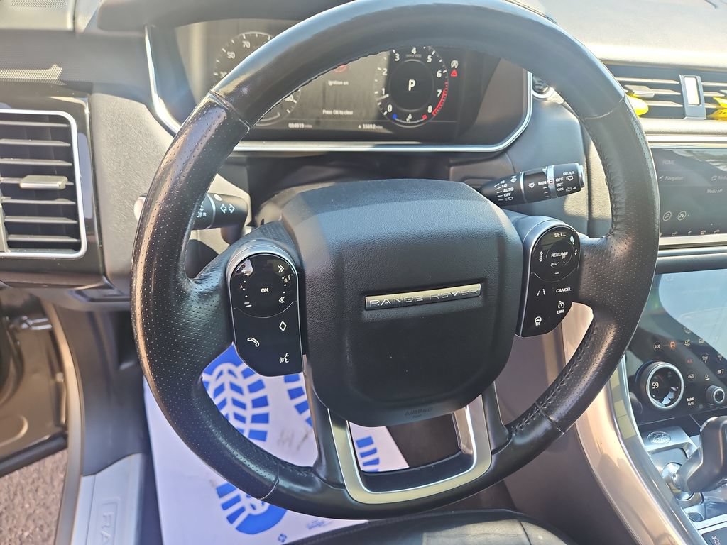 Used 2018 Land Rover Range Rover Sport HSE AWD/4WD image 14