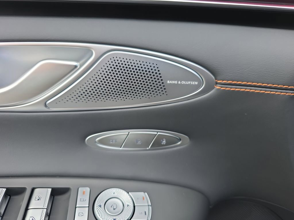 New 2026 Genesis GV70 3.5T Sport Advanced AWD/4WD image 21