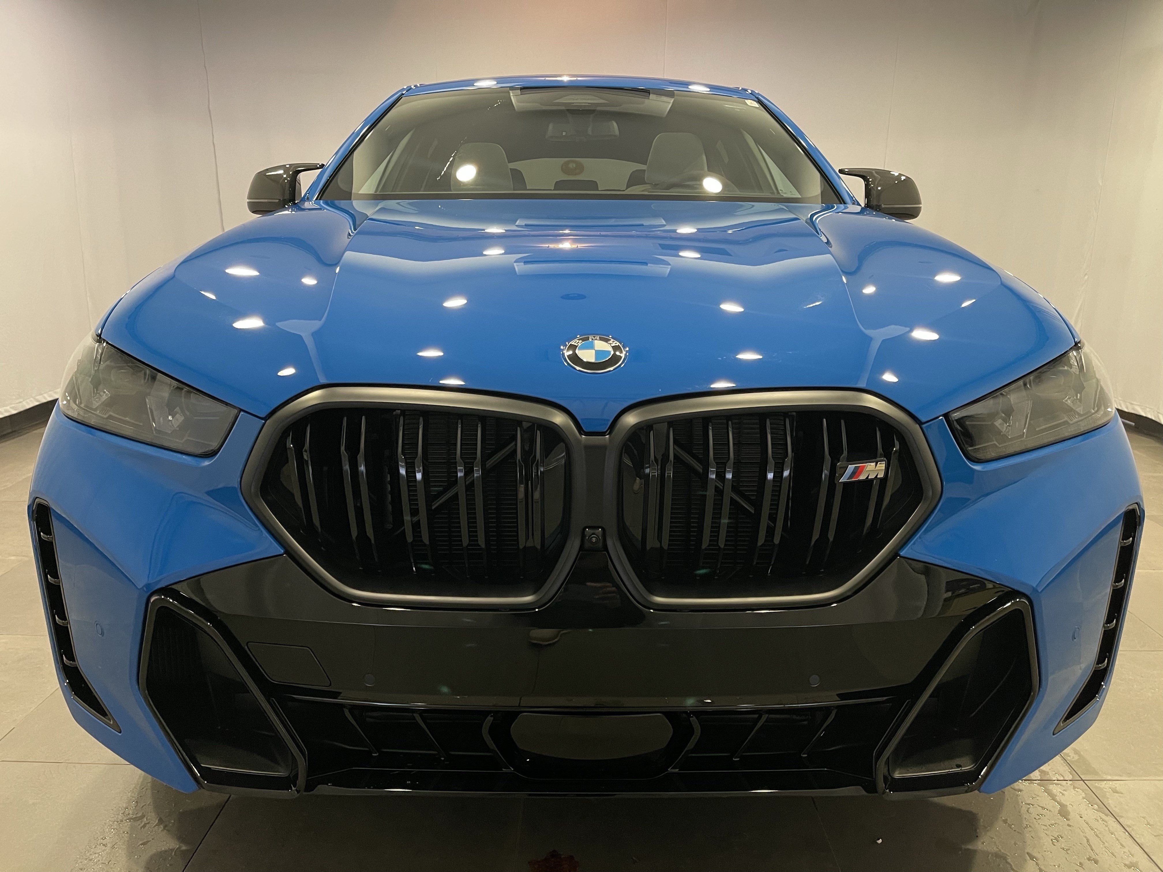 New 2027 BMW X6 M60i AWD/4WD image 2