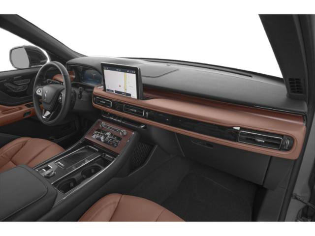 Used 2024 Lincoln Aviator Reserve w/ Equipment Group 201A RWD image 15