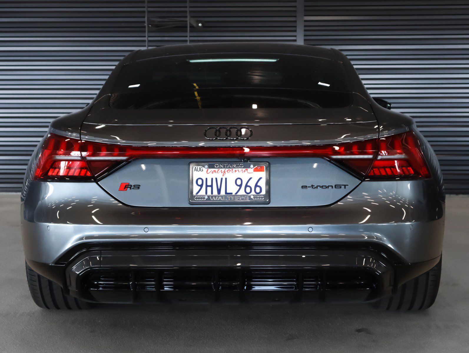 Used 2023 Audi RS e-tron GT w/ Carbon Performance Package image 14