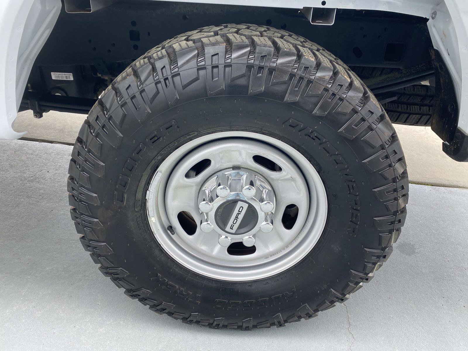 Used 2024 Ford F250 XL w/ XL Driver Assist Package image 9