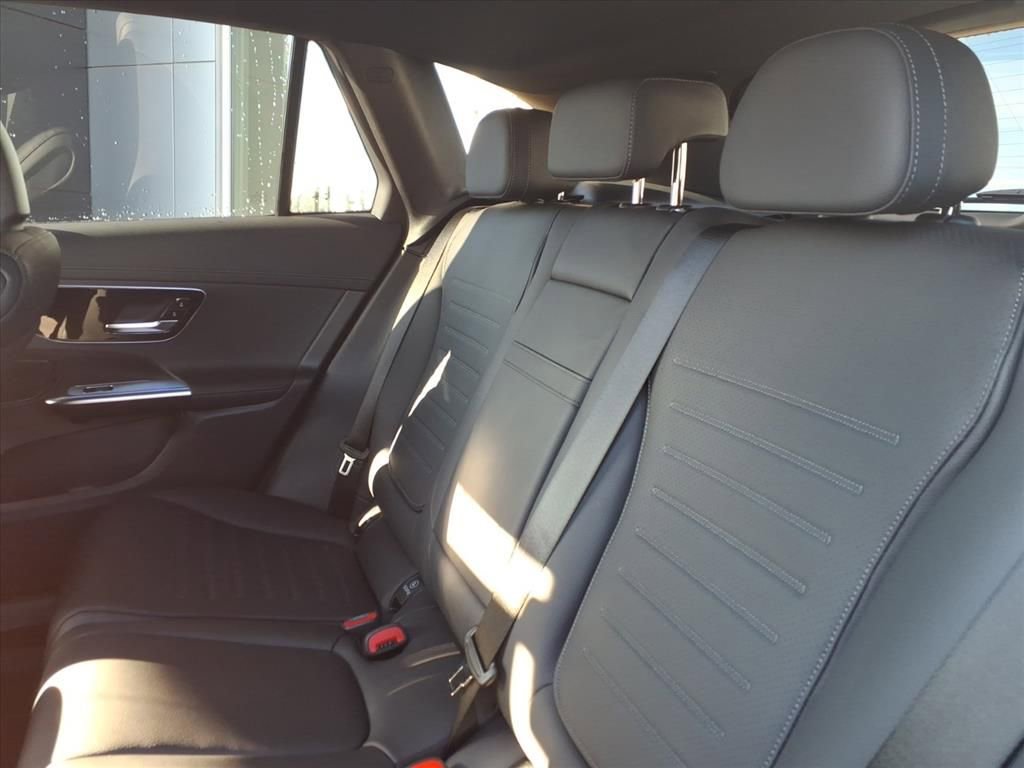 Certified 2026 Mercedes-Benz GLC 300 4MATIC image 26