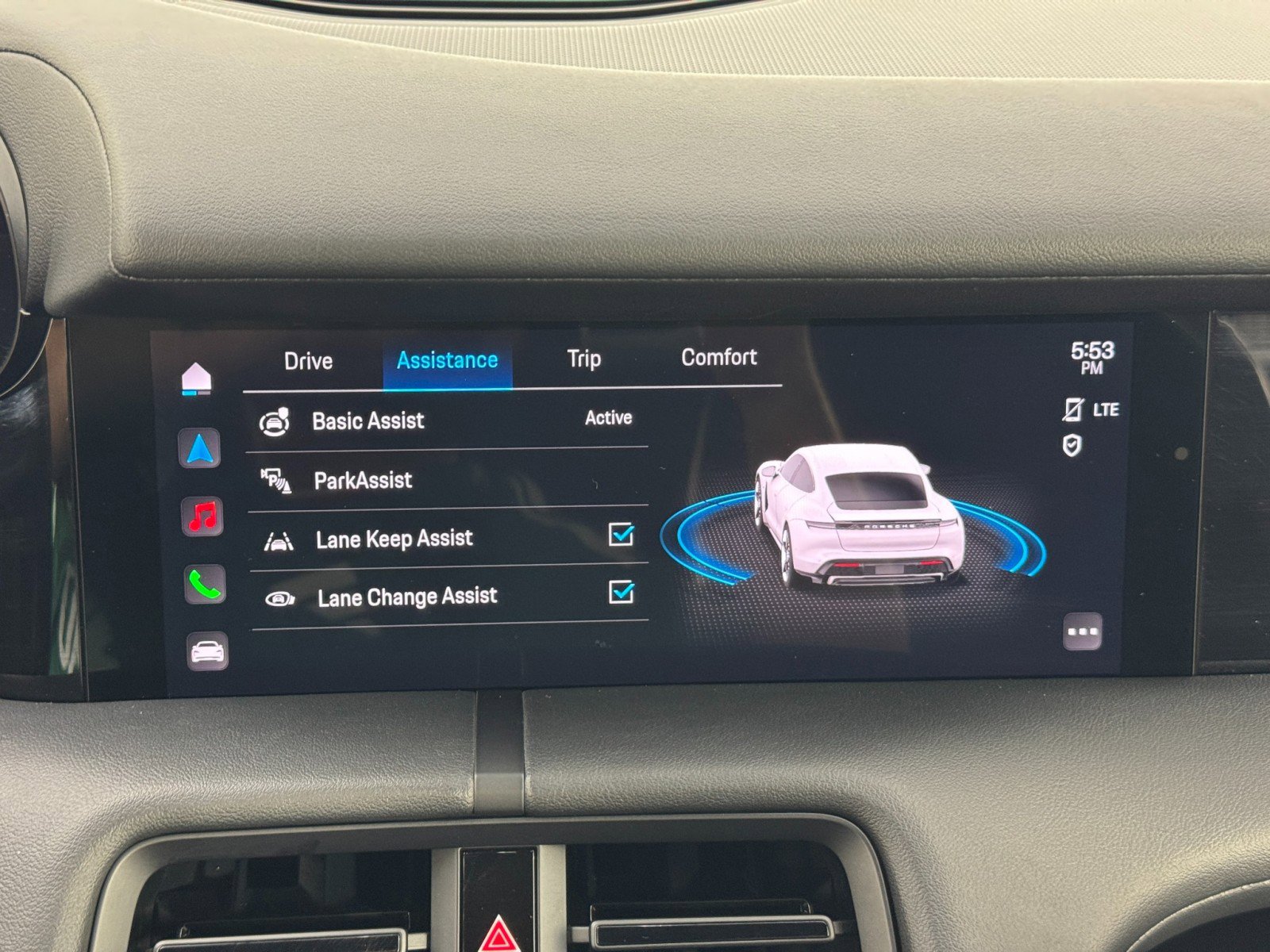 Used 2021 Porsche Taycan image 28