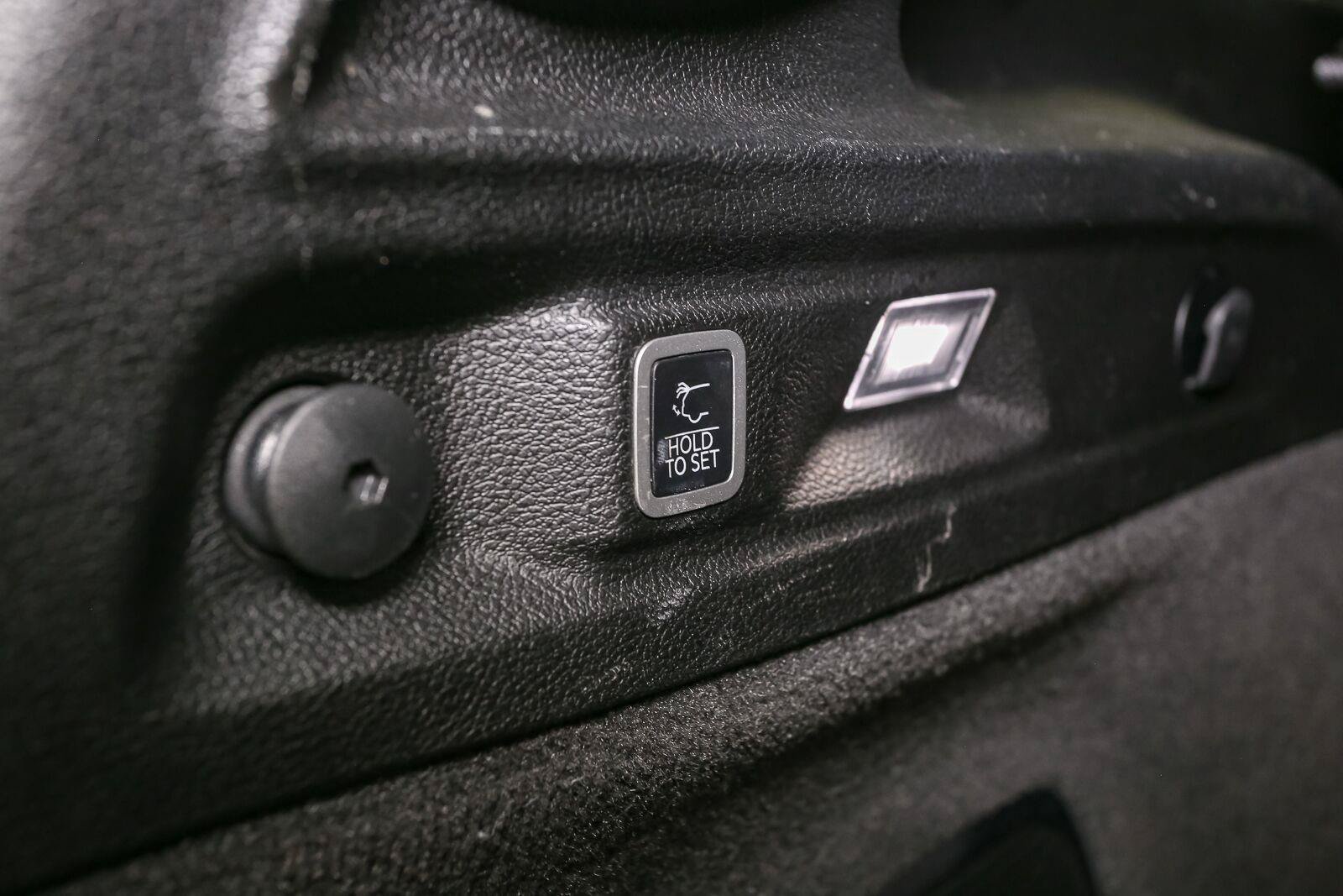 Used 2022 Jeep Grand Cherokee L Overland AWD/4WD image 14