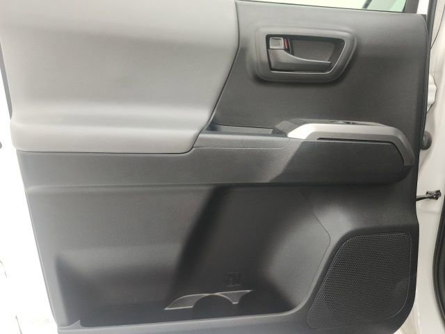 Certified 2019 Toyota Tacoma SR5 RWD image 7