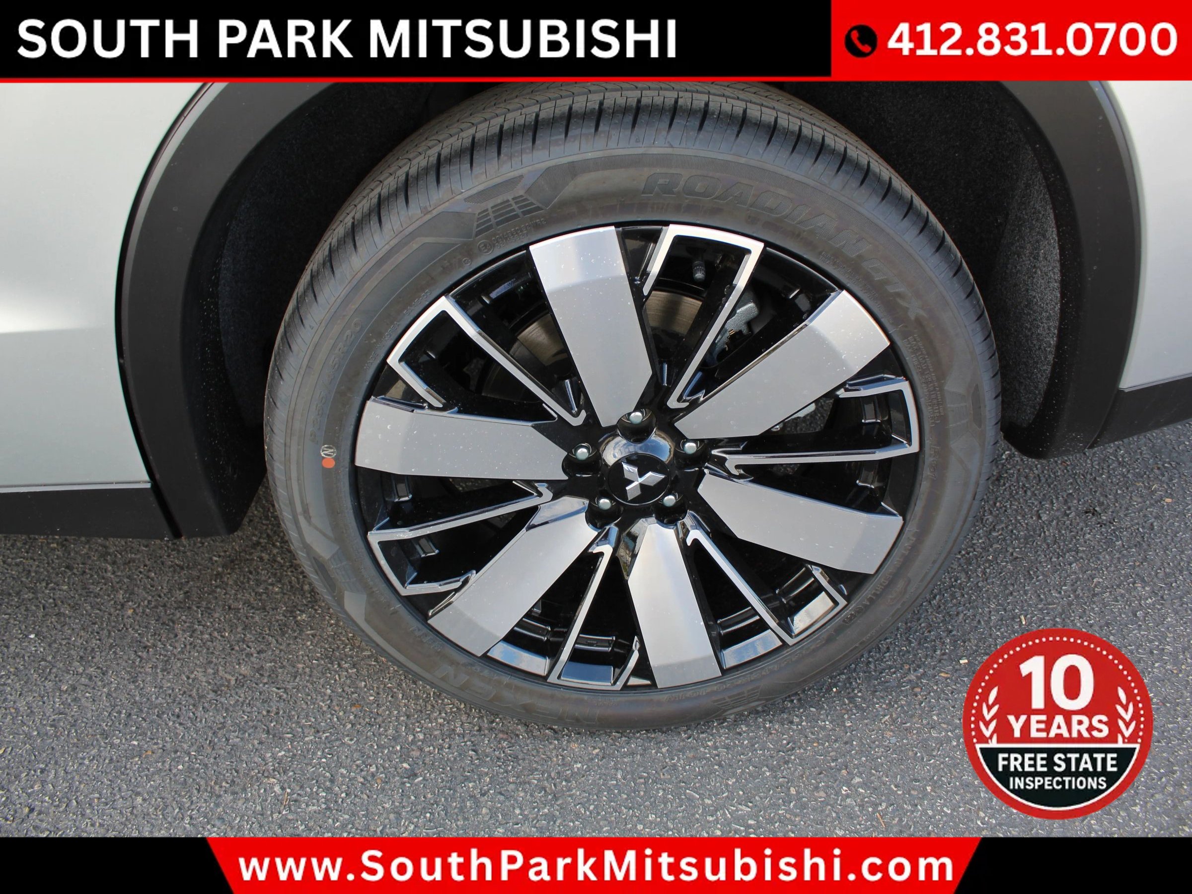 New 2026 Mitsubishi Outlander SE image 32