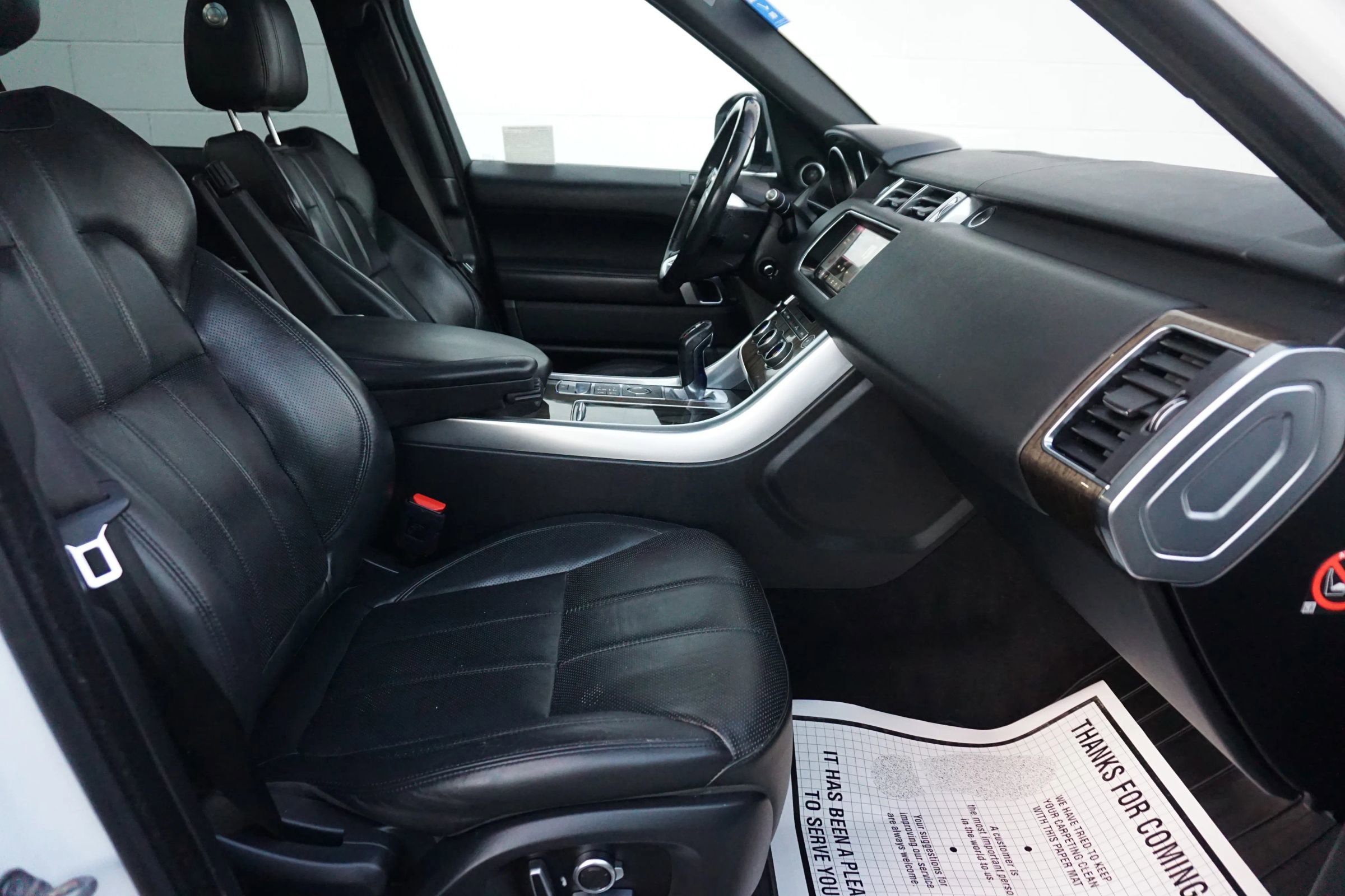 Used 2017 Land Rover Range Rover Sport HSE image 21