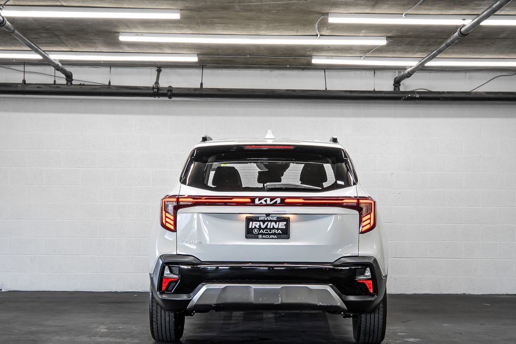 Used 2024 Kia Seltos EX image 4