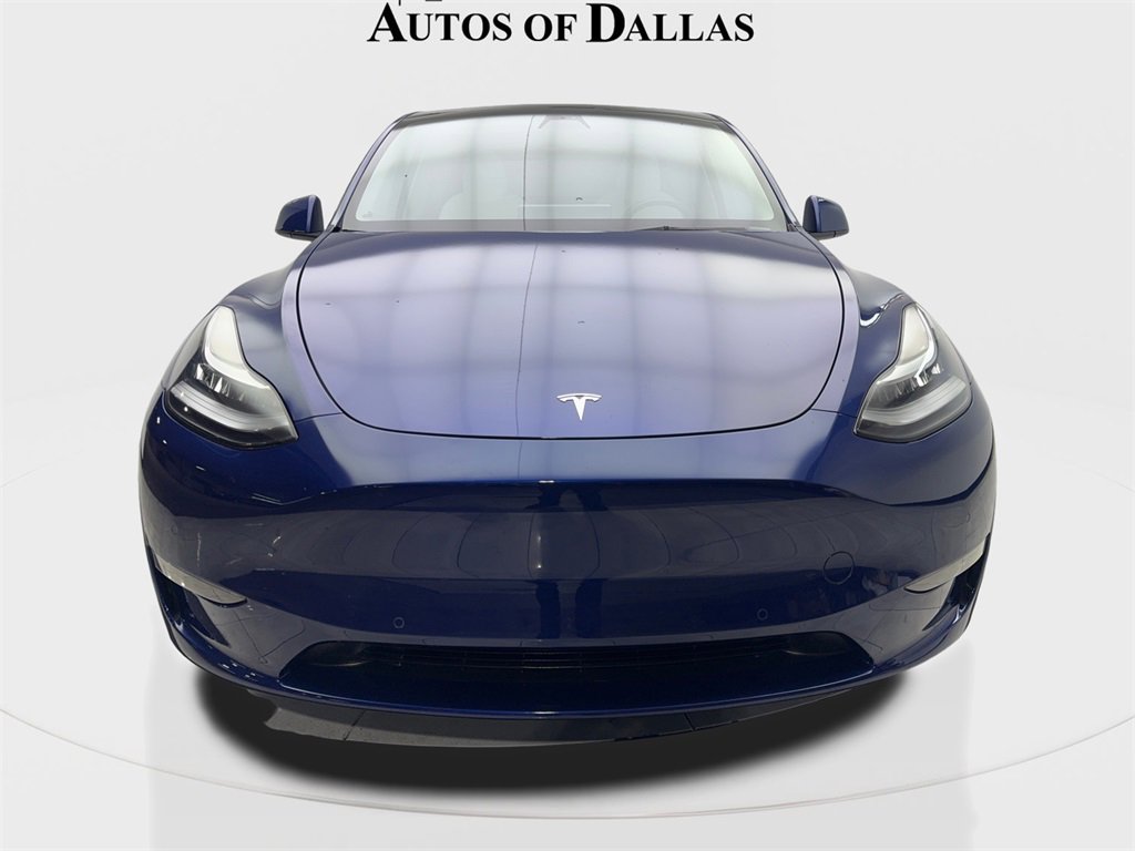 Used 2022 Tesla Model Y Long Range image 3