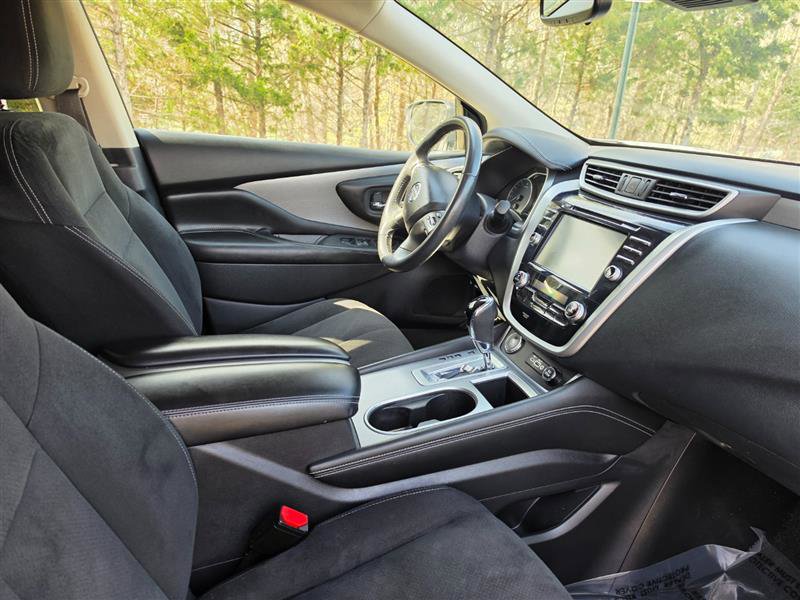 Used 2020 Nissan Murano SV AWD/4WD image 25