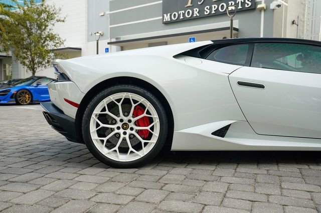 Used 2016 Lamborghini Huracan LP 610-4 Avio image 31