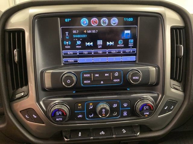 Used 2018 Chevrolet Silverado 1500 LT w/ All Star Edition AWD/4WD image 23