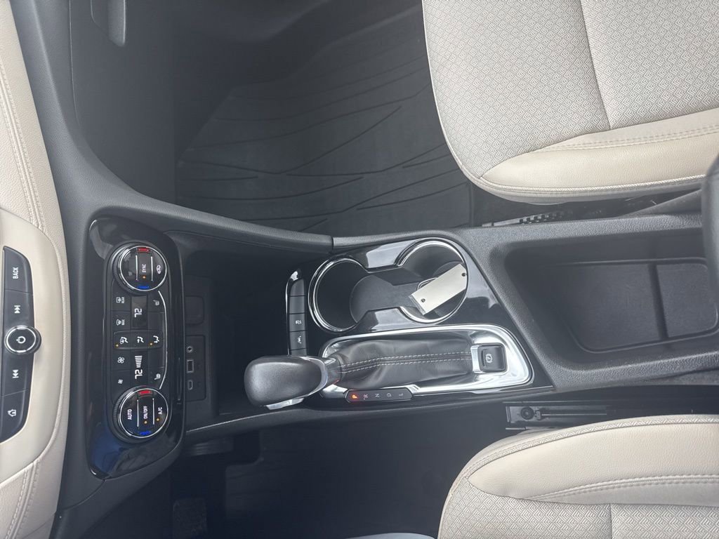 Used 2023 Buick Encore GX Select AWD/4WD image 34