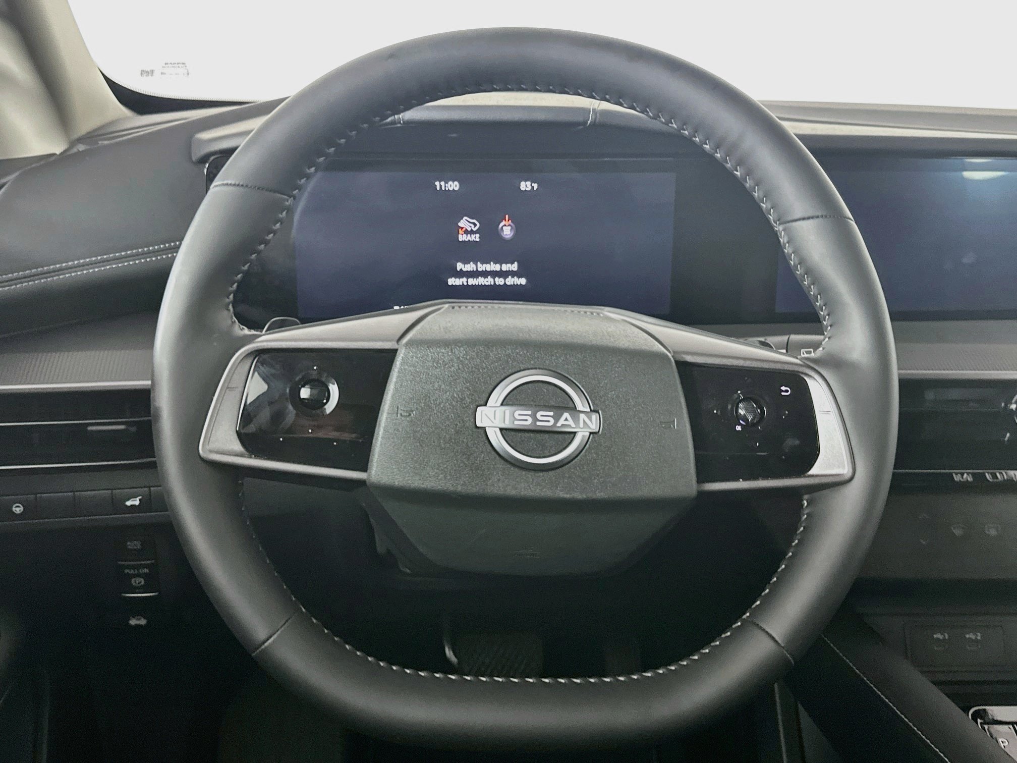 Used 2025 Nissan Murano SV FWD image 17