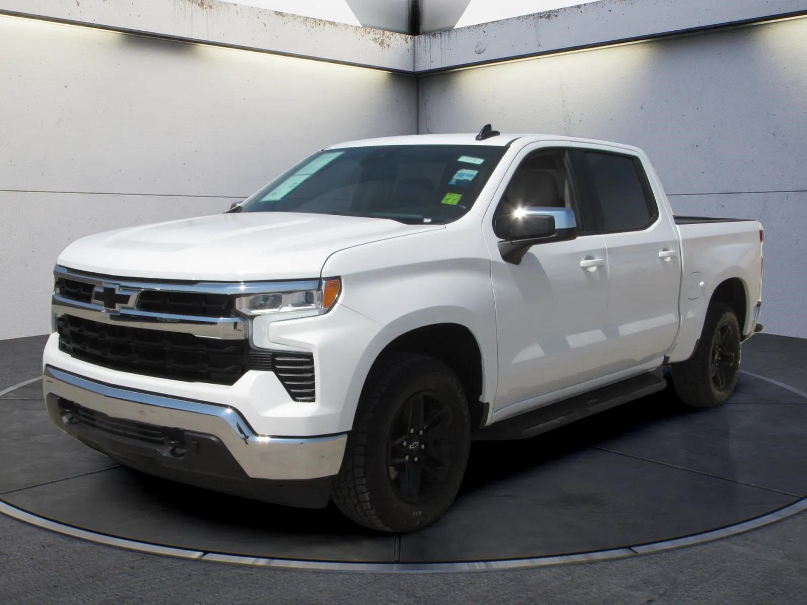 Used 2022 Chevrolet Silverado 1500 LT w/ Z71 Off-Road Package