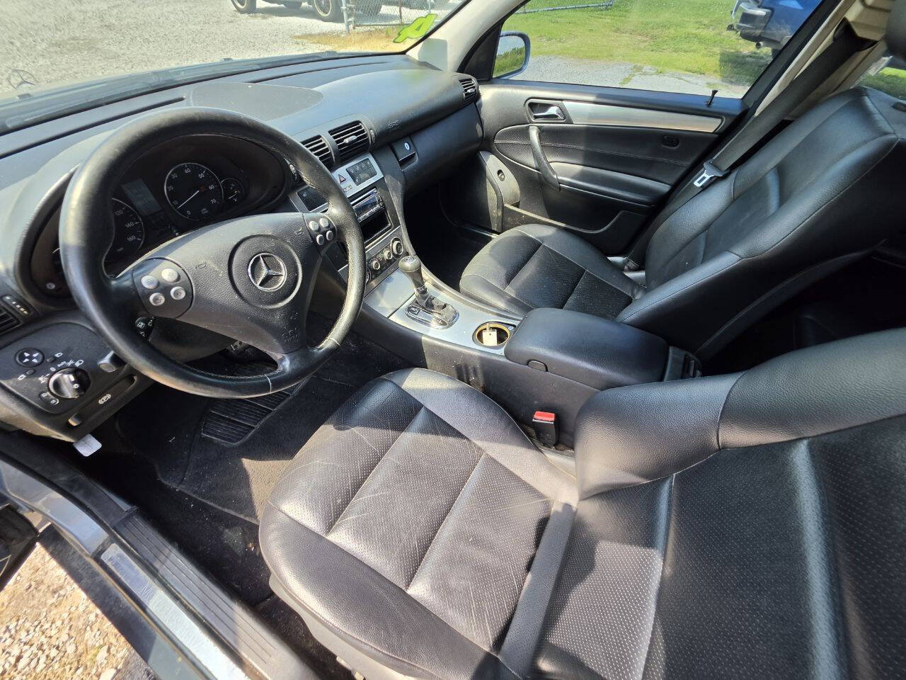 Used 2005 Mercedes-Benz C 230 Sedan image 3