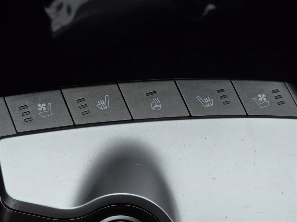 Used 2024 Kia EV6 Wind image 8