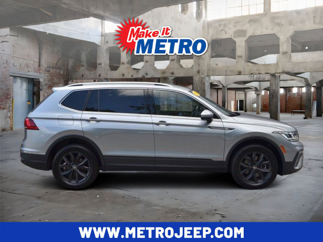 Used 2024 Volkswagen Tiguan SE