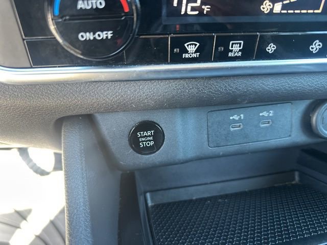 Used 2024 Nissan Rogue SV image 25