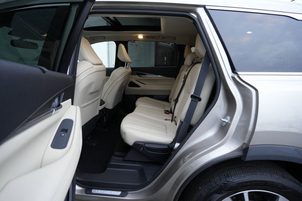 Used 2022 INFINITI QX60 Luxe w/ Cargo Package image 19