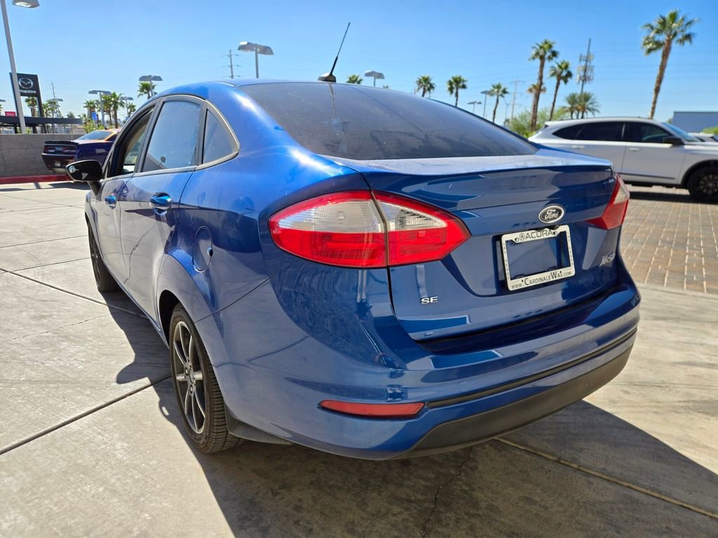 Used 2019 Ford Fiesta SE image 3