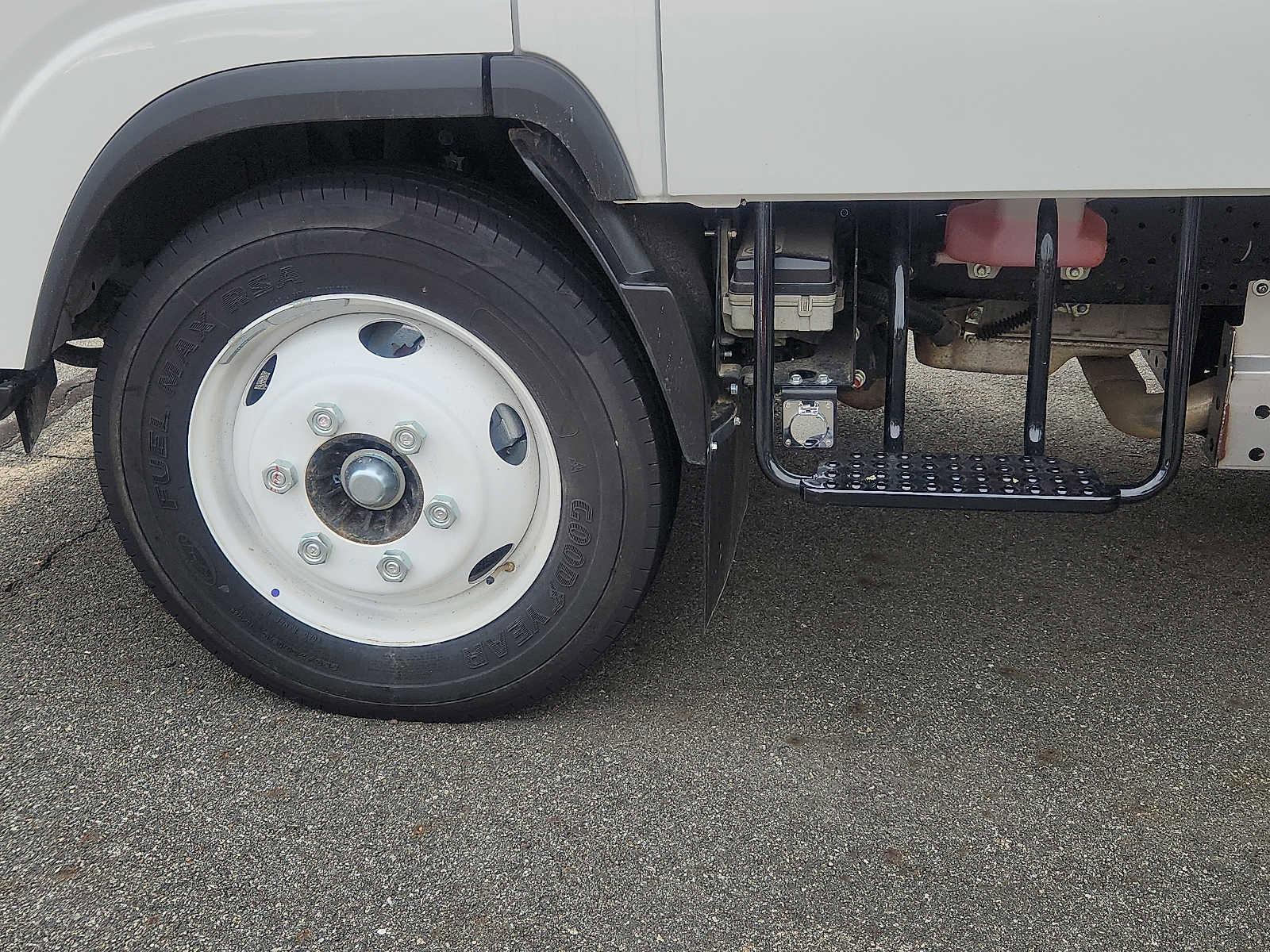 New 2024 Chevrolet Low Cab Forward image 5