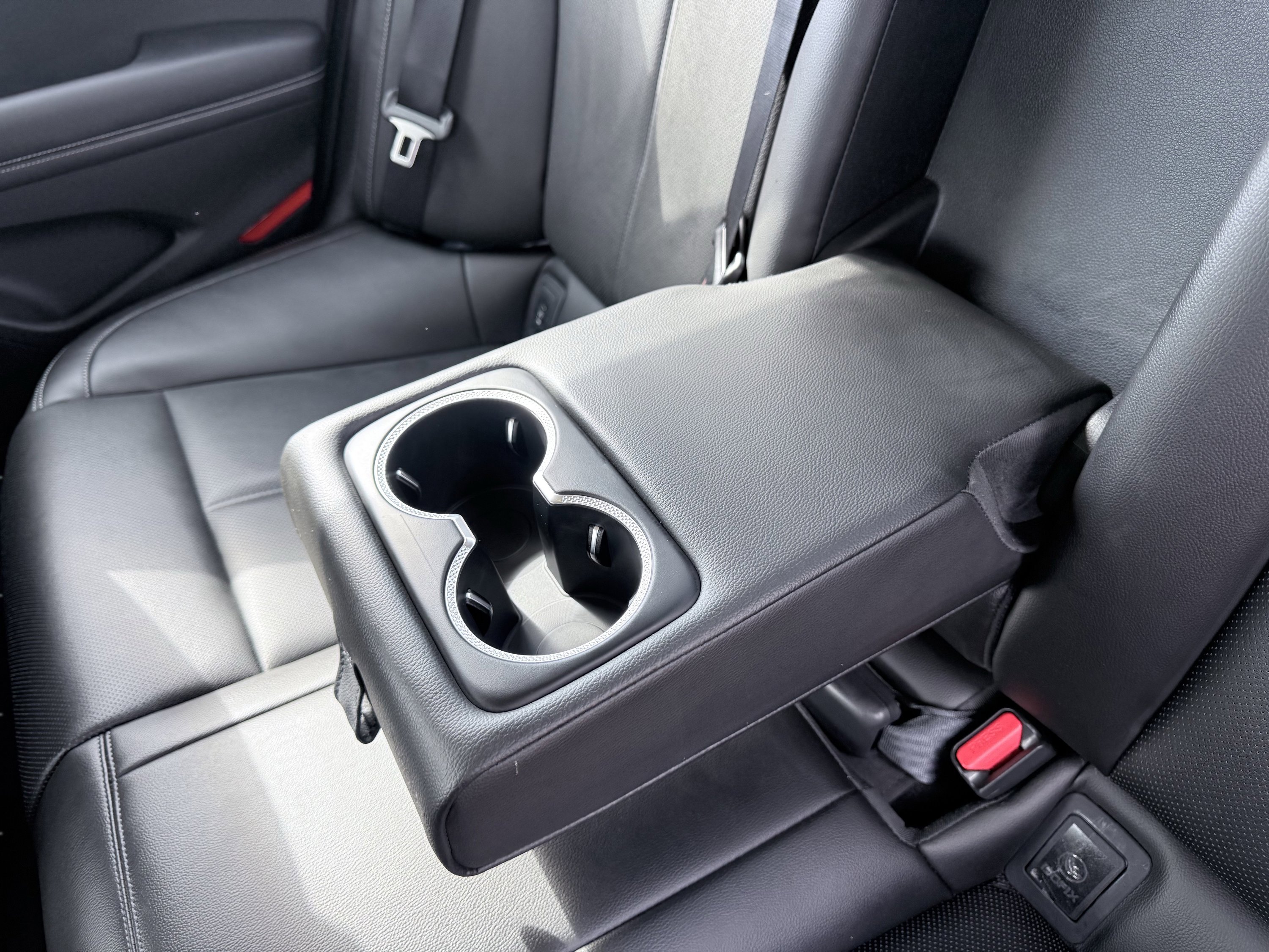 Used 2026 Genesis G70 2.5T image 35