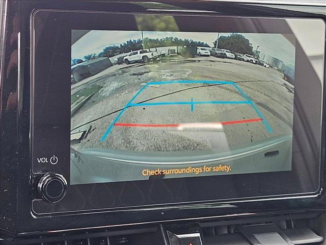 Used 2025 Toyota Corolla LE FWD image 13