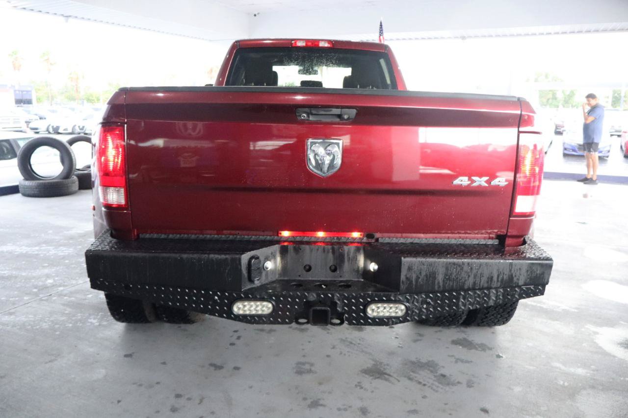 Used 2017 RAM 3500 Tradesman w/ Chrome Appearance Group AWD/4WD image 8