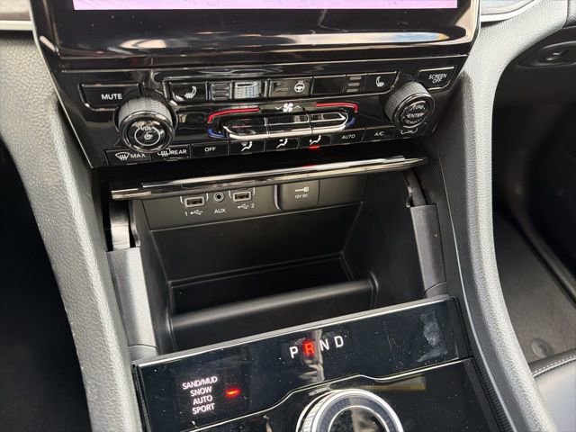 New 2025 Jeep Grand Cherokee Limited image 17