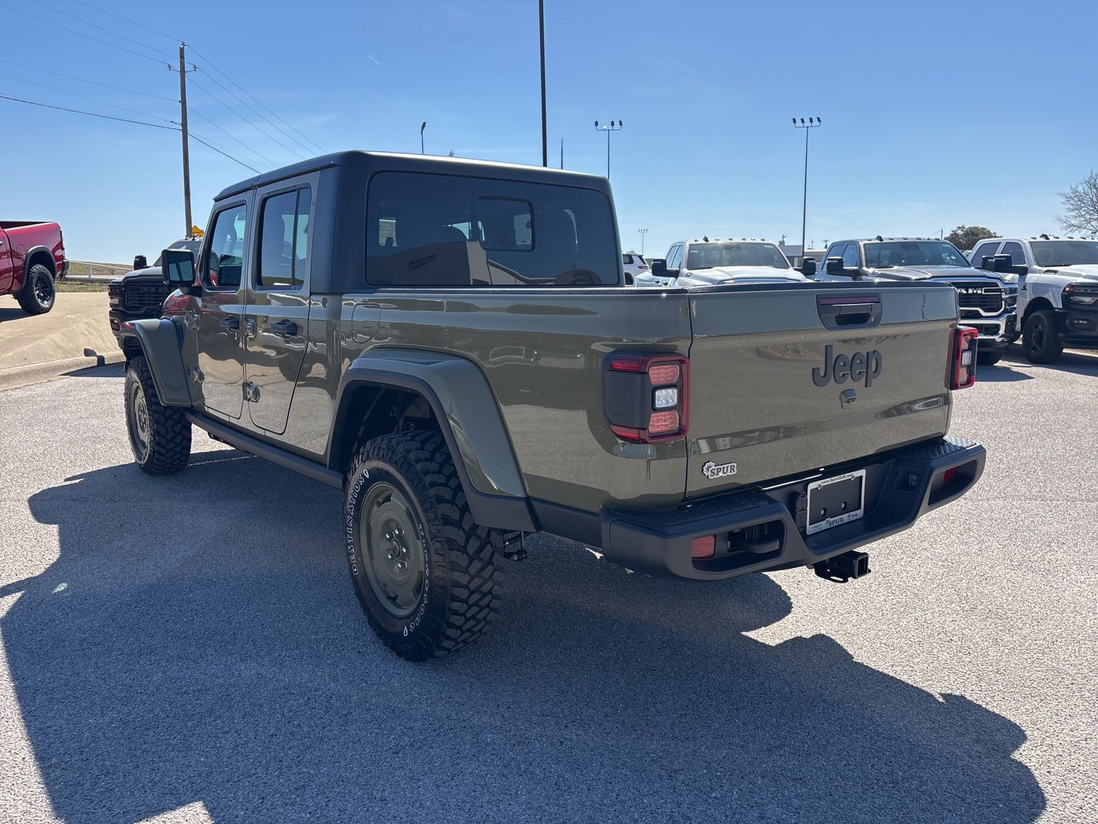 New 2026 Jeep Gladiator Willys AWD/4WD image 4