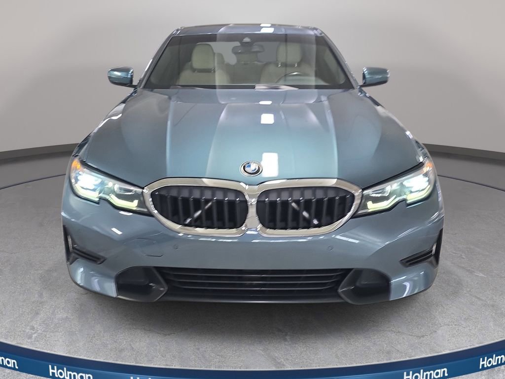 Used 2020 BMW 330i Sedan w/ Convenience Package RWD image 3