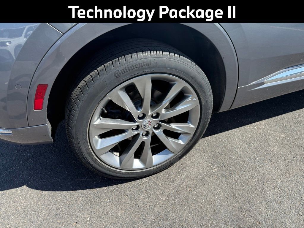 Used 2022 Buick Envision Avenir w/ Technology Package II image 6