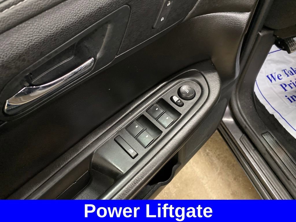 Used 2016 GMC Acadia SLE AWD/4WD image 10